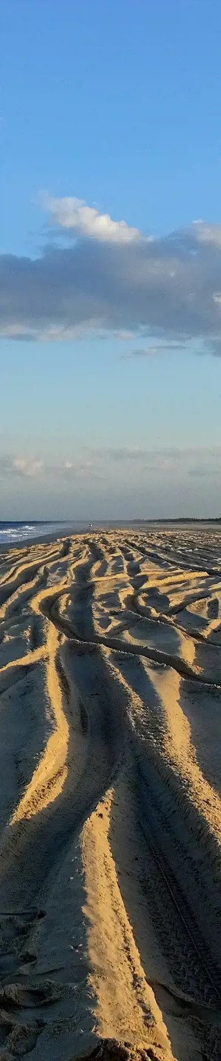 Fahre mit dem 4x4 über die grösste Sandinsel der Welt